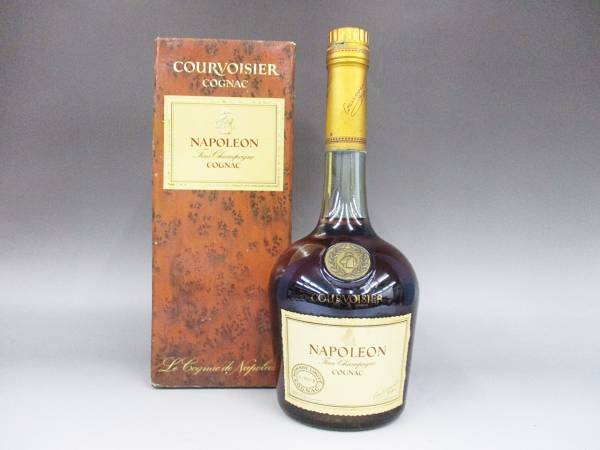 クルボアジェ COURVOISIER VSOP - コニャック ⁄ (クルボアジェ