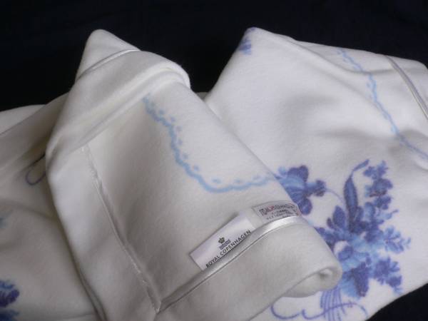 ☆新品【ロイヤルコペンハーゲン】綿毛布（昭和西川）☆