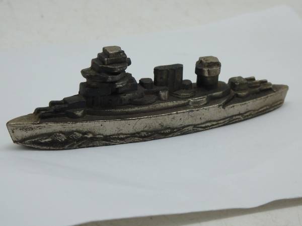 希少！戦前　グリコ株式会社特製　軍艦文鎮　グリコ おまけ 戦艦 昭和レトロ 戦前 グリコ株式会社特製 おまけ 戦艦 文鎮 戦艦 文鎮 昭和レトロ 特製