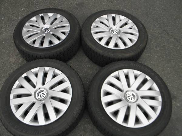 VW フォルクスワーゲン ゴルフ ヴァリアント？ 純正スチール