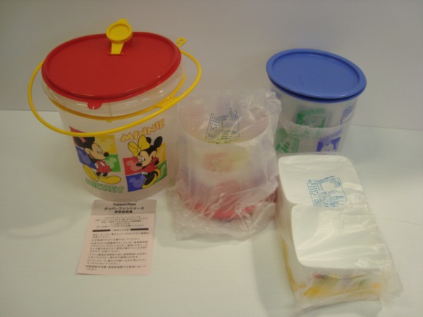 ☆タッパーウェア•プーさん☆ Disney - タッパーウェア 容器セット
