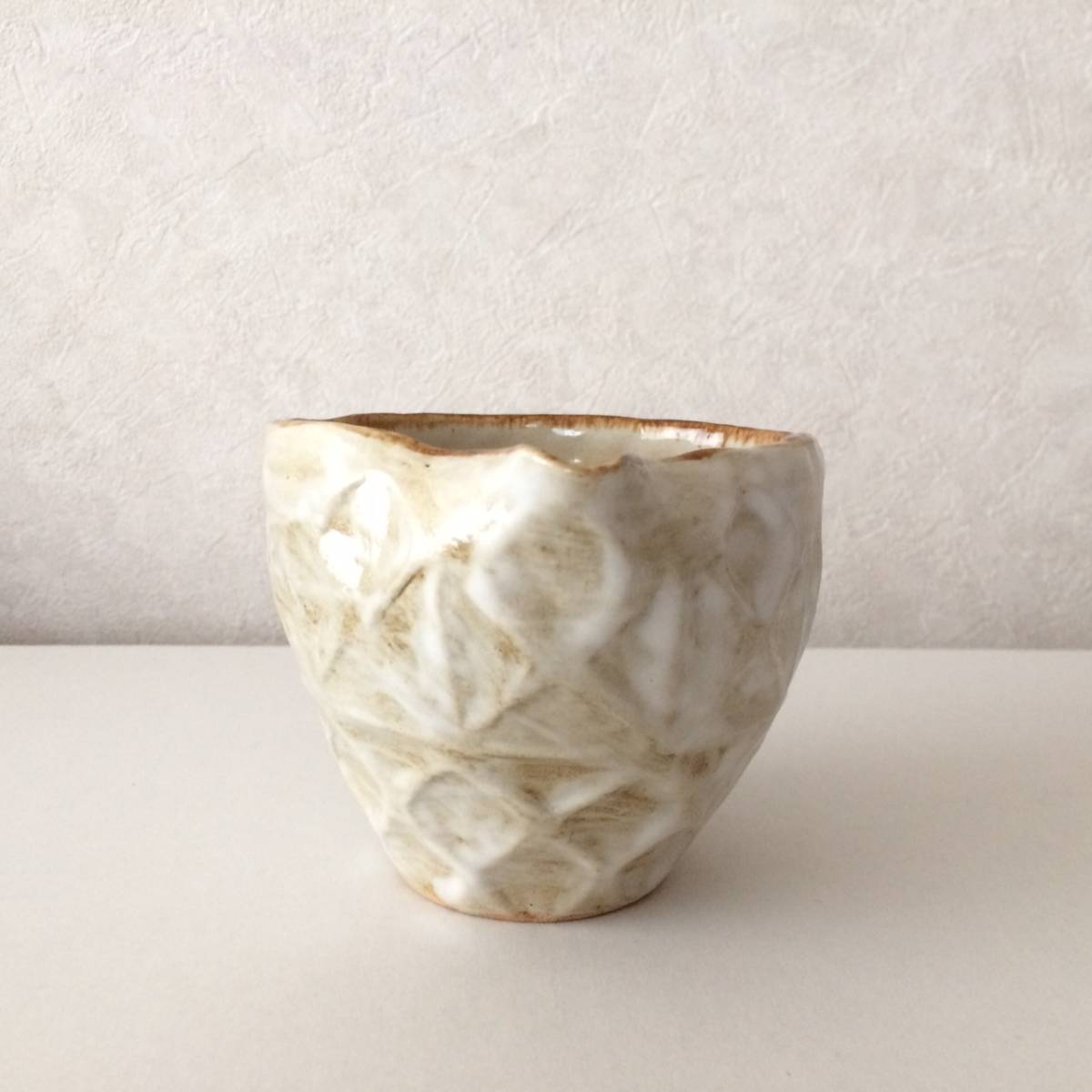 美品 ◆ やちむん　沖縄　工房いろは　片口 カップ　１点物