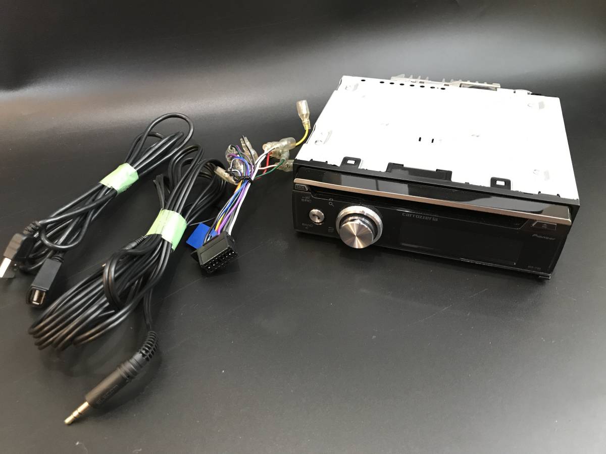 中古 パイオニア カロッツェリア DEH-7100 CD/USB/iPod/iPhone