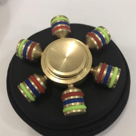 【送料無料】　即納！　真鍮ゴールド　高性能　高回転　六角タイプ　ハンドスピナー　ヒカキンTV　セイキン　民族　超回る　専用ケース付_3