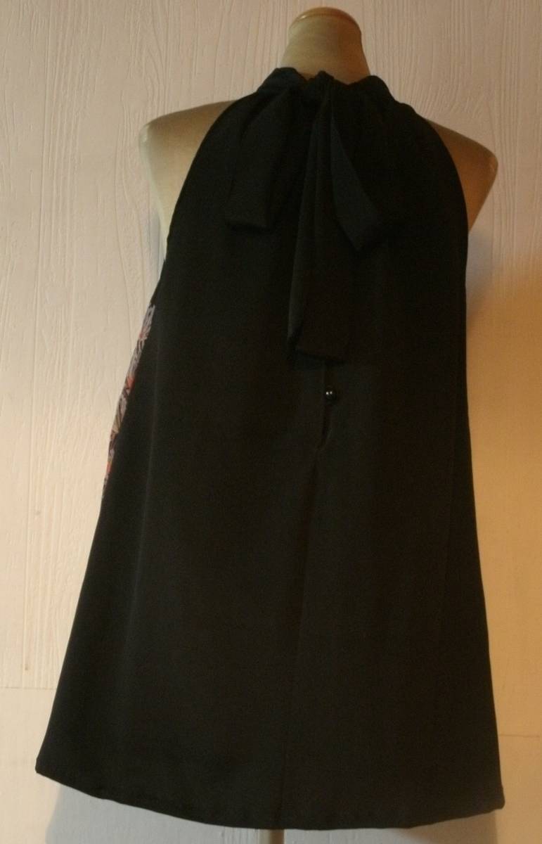 着物リメイク★９２★黒留袖ホルターネックブラウス★鶴松