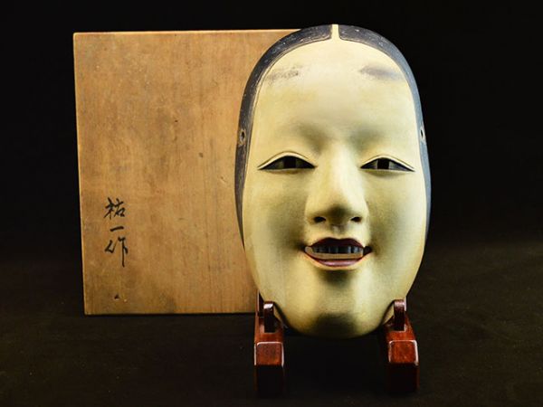 能面 祐一 作 彩色木彫 [ 女面 在銘 ] 能楽 雅楽 日本伝統工芸 箱入 M33020564