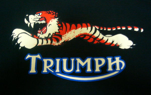 ★TRIUMPH トライアンフ Tシャツ TIGER 黒M正規品! rockers ace