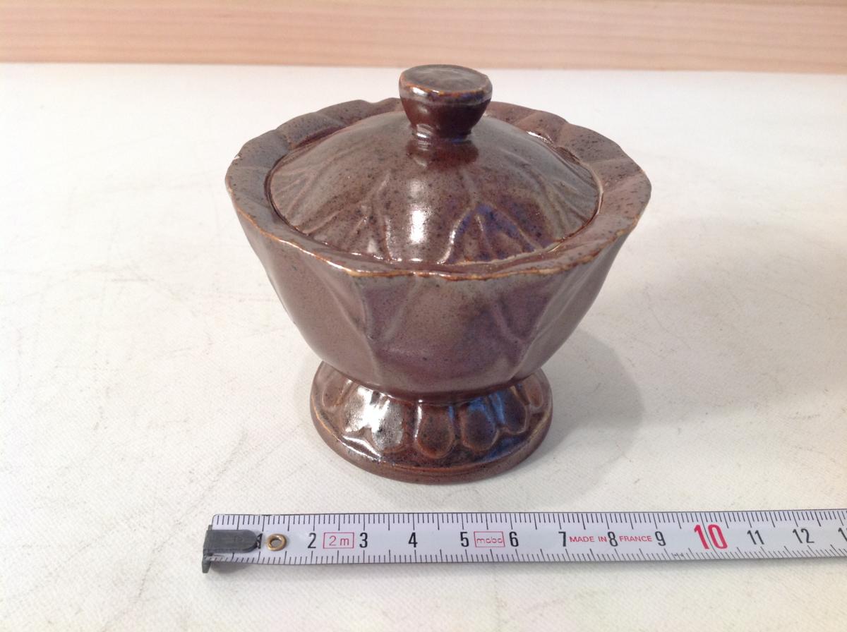 収蔵品詳細 願生舎のお買い物広場 作品を知る 陶磁器 清代-民国期 荊渓