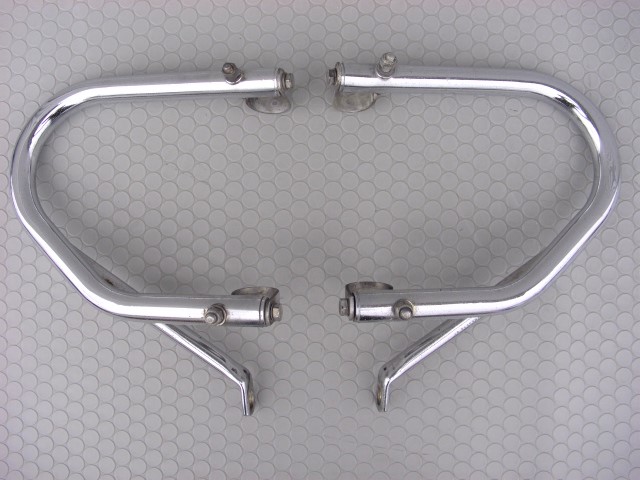 ◎BMW R100他 純正エンジンガード（ツインサス R100RS R90 R80 R65 空冷 OHV ボクサー シリンダーヘッドガード