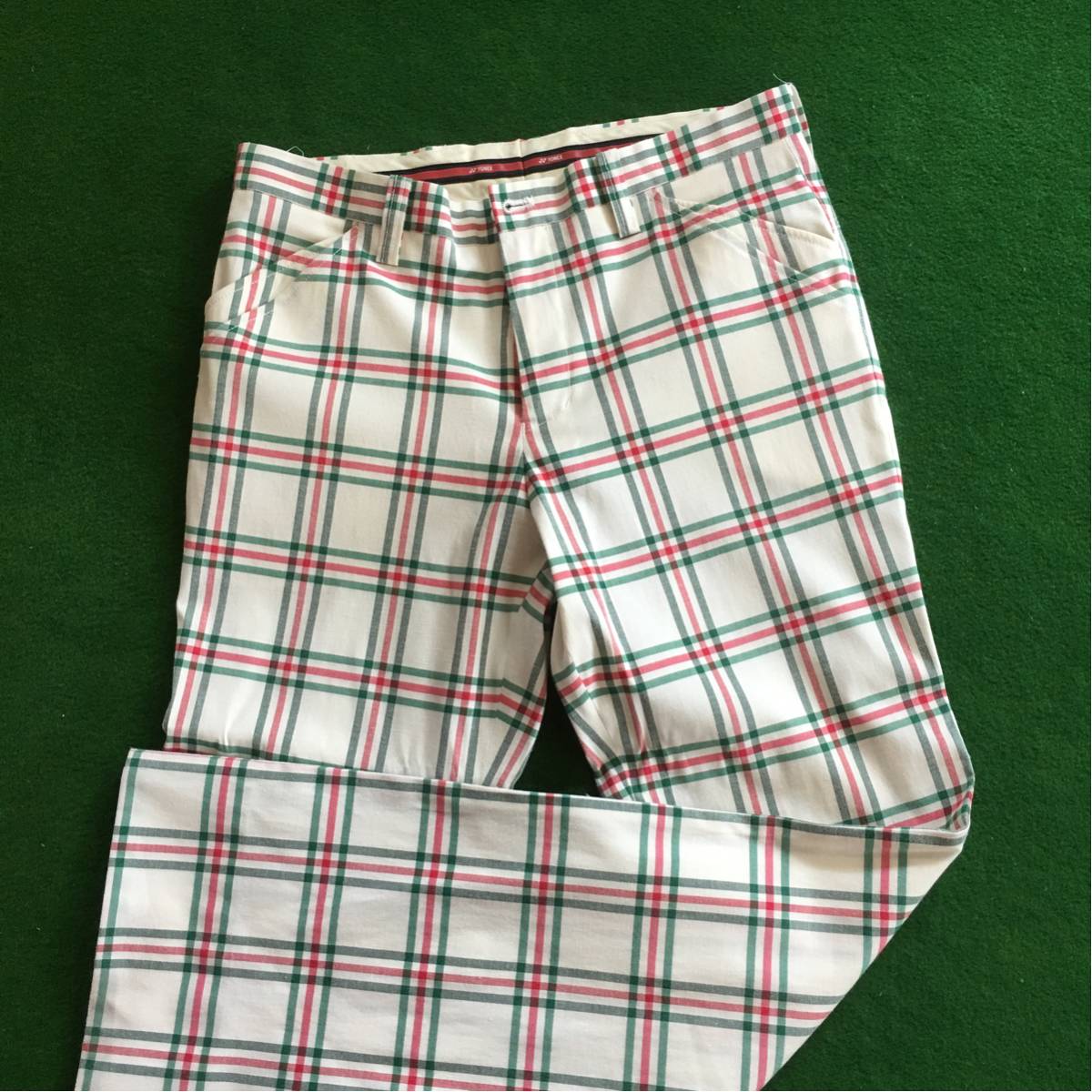 【美品】石川遼モデル ヨネックスパンツ