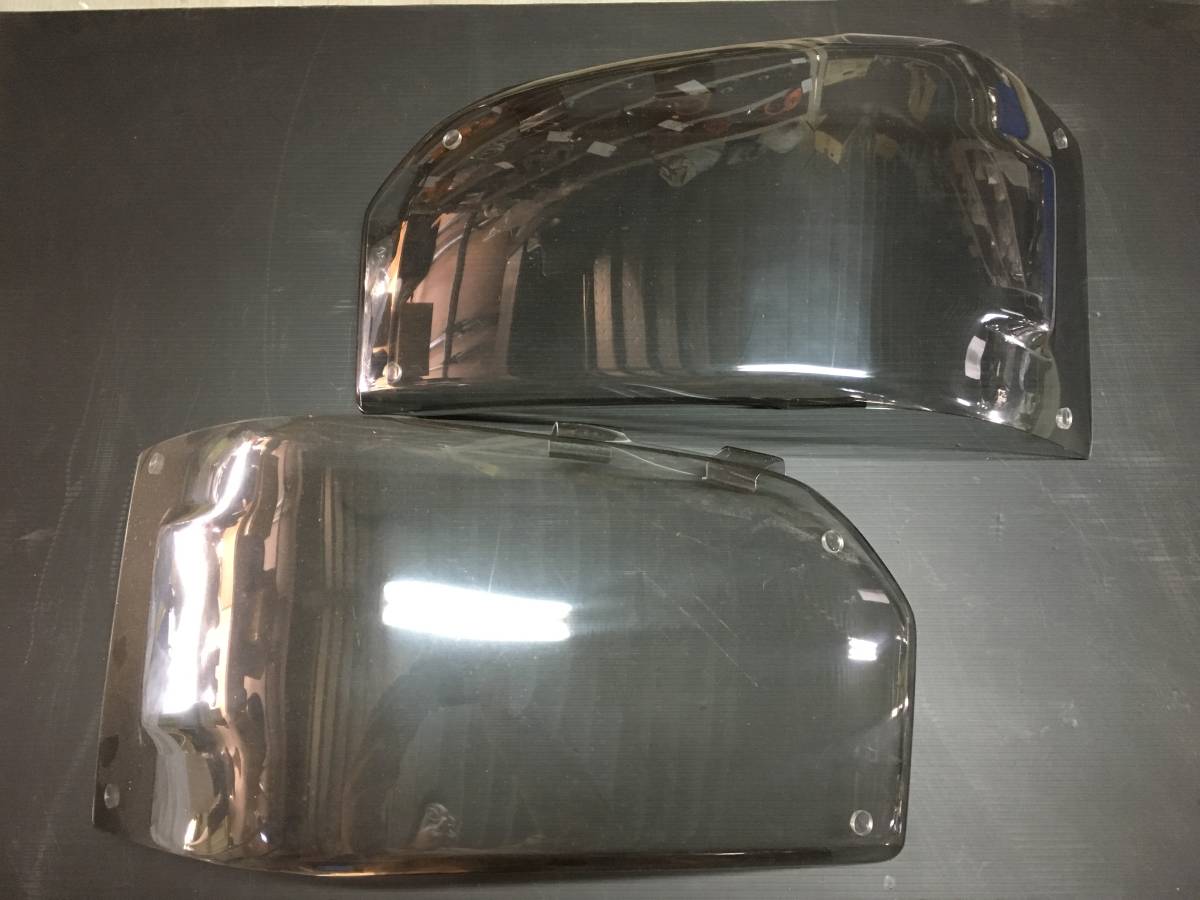 ２００系 ハイエース ４型 スーパーGL 社外ヘッドライト スモーク カバー