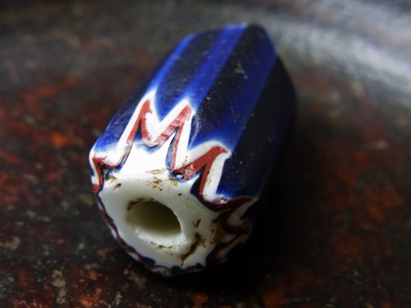 ◆稀少!!オールドベネチアン、ブルーシェブロン“５層”大玉！◆アンティークトレードビーズトンボ玉