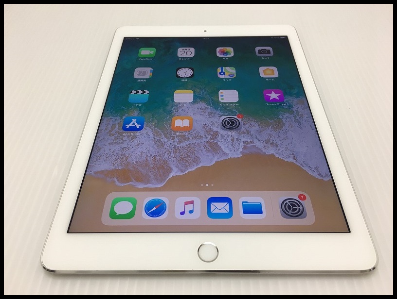 □au Apple iPad Air2 64GB MGHY2J/A Wi-Fi Cellular シルバー中古品□