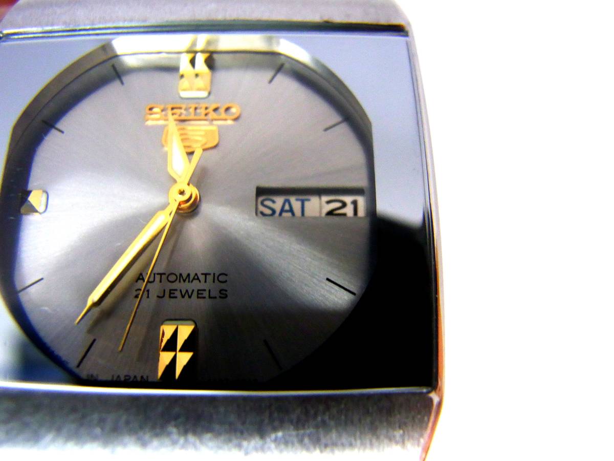 SEIKO5 セイコーファイブ アラビアカレンダー 4227-00B0 自動巻き 超 