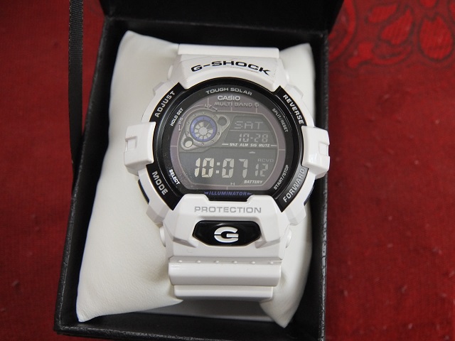 カシオ G-SHCK GW-8900A-7JF CASIO G-SHOCK GW-8900A-7JF 白色 タフ