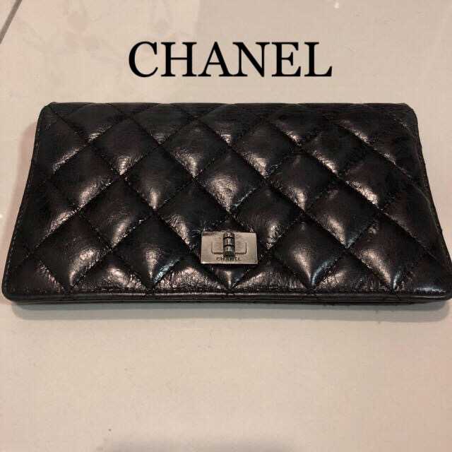 最新作，大得価 シャネル 長財布 2.55 ブラック ヴィンテージカーフ(女性用財布)｜売買されたオークション情報、yahooの商品情報をアーカイブ公開 - オークファン 服飾小物