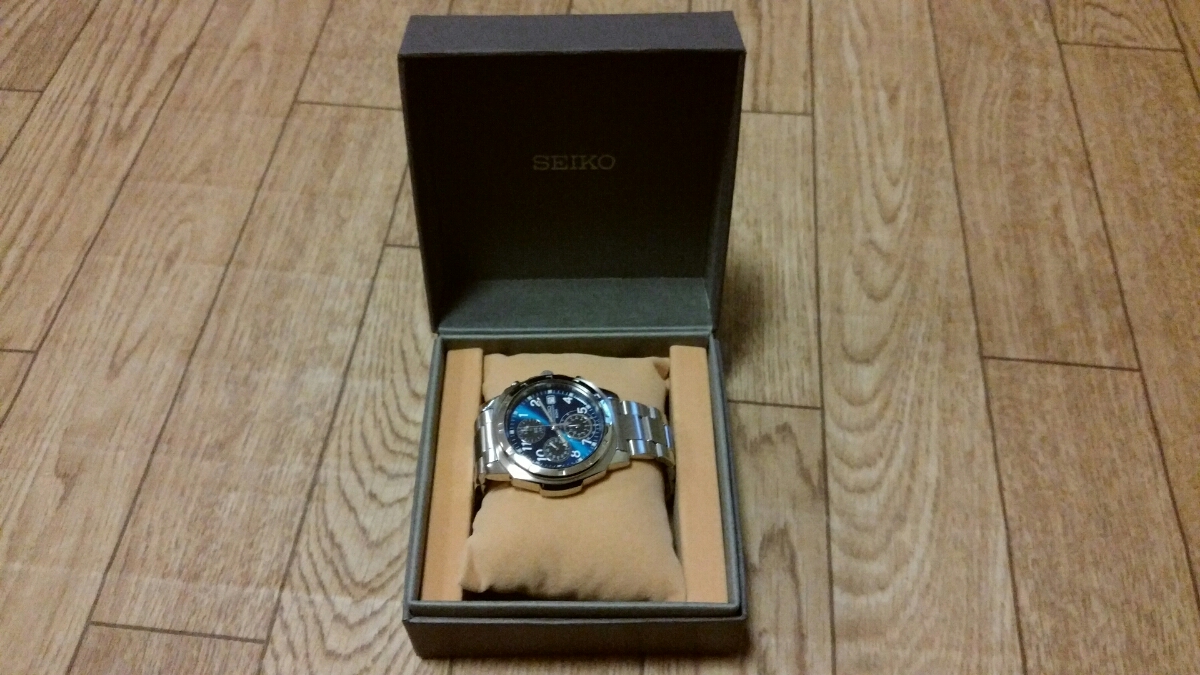 SEIKO　サファイアブルー　腕時計　海外逆輸入モデル