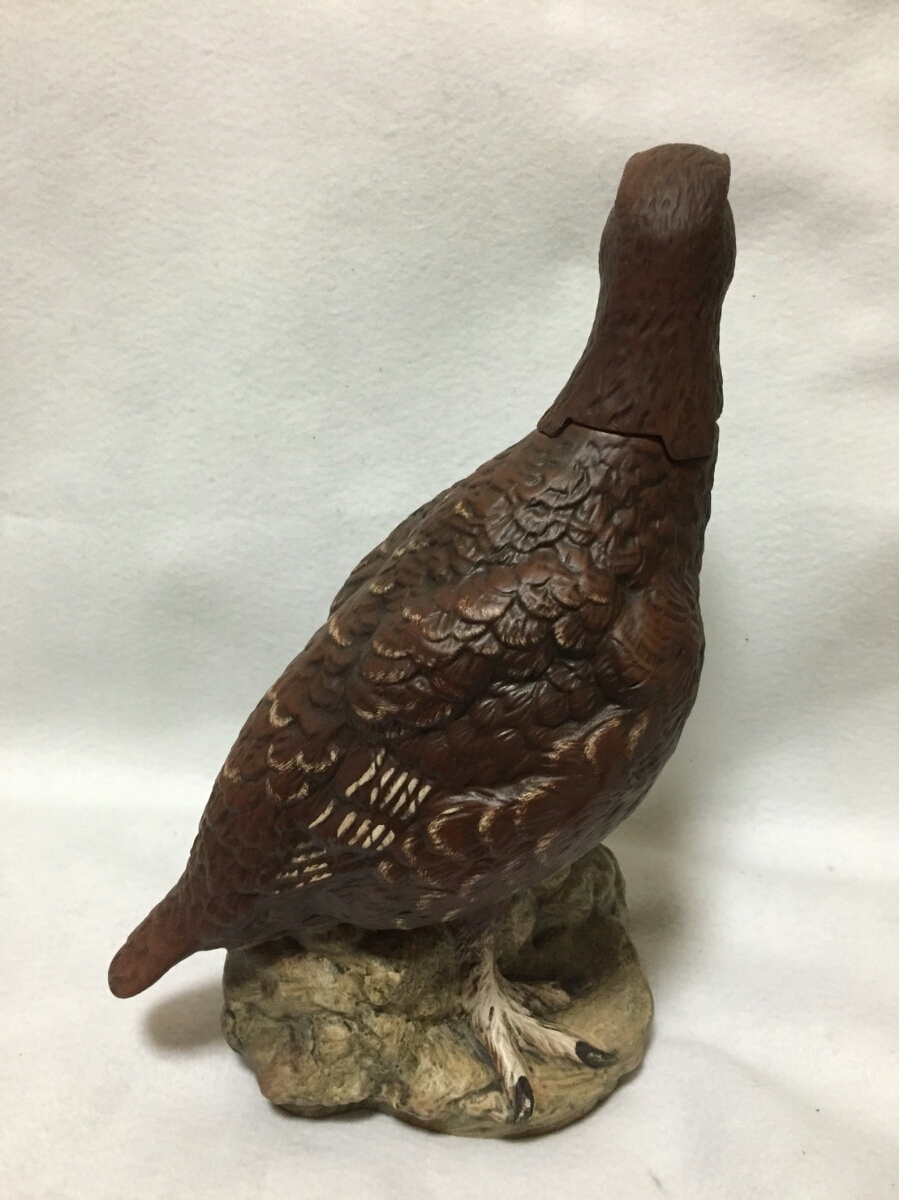 古酒ROYAL DOULTON THE FAMOUS GROUSE FINEST SCOTCH WHISKY陶器ボトル