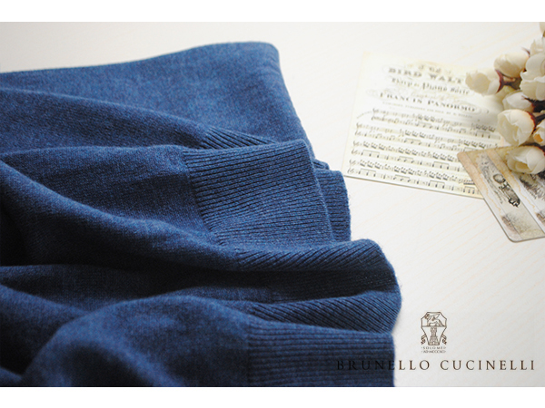 BRUNELLO CUCINELLI カシミヤ セーター ブルー・青系【50】Vネック ニット ブルネロクチネリ ベーシック