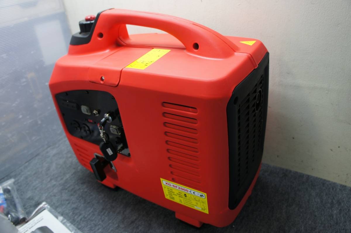 美品 インバーター発電機 XG-SF2000 新古品 100V/2KW 12V/8.3A 検）SF-