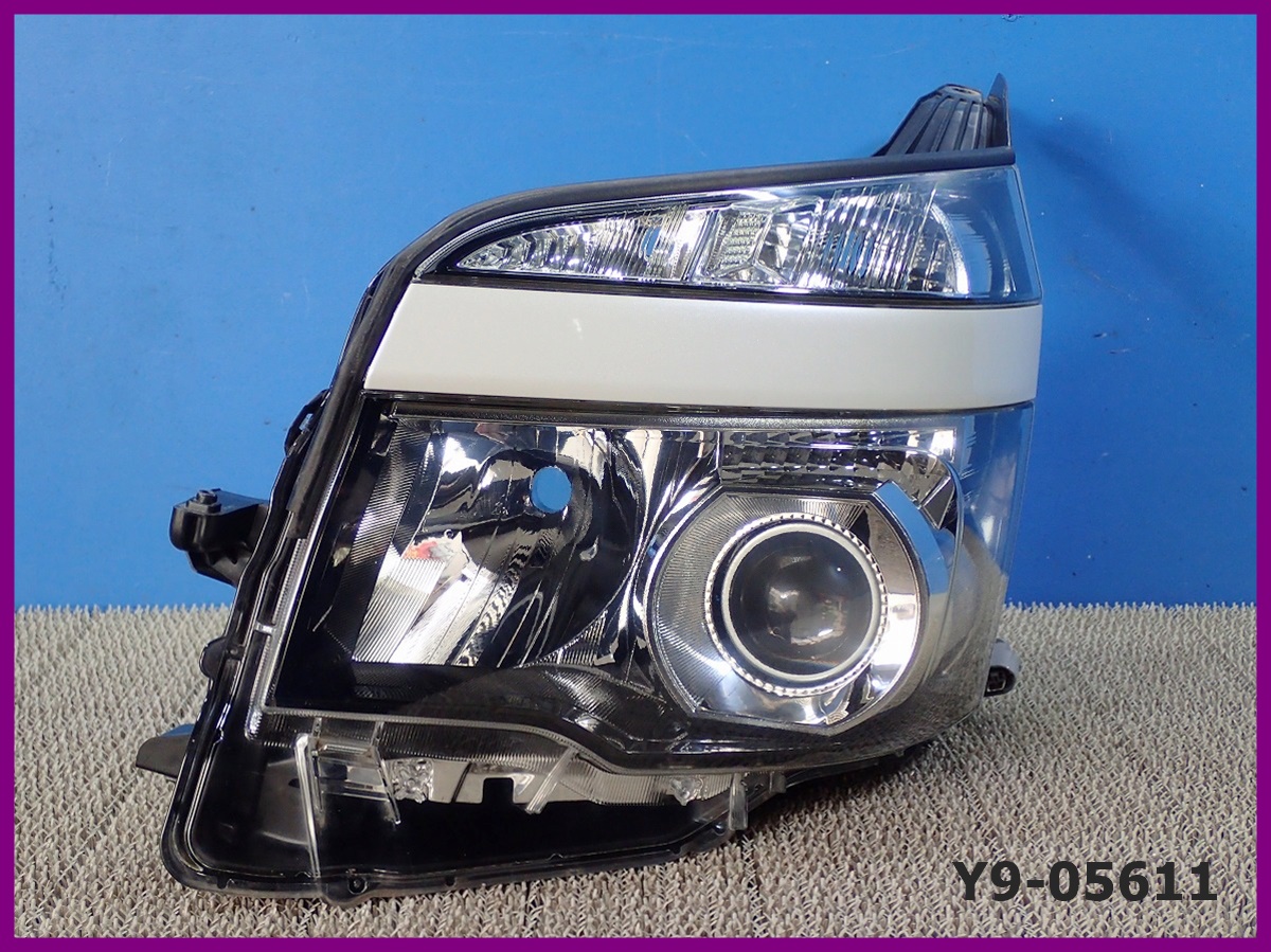 bB NCP30 後期 HIDヘッドライト 左右セット ☆bB NCP30/31 後期 HID ヘッドライト 左右☆B06