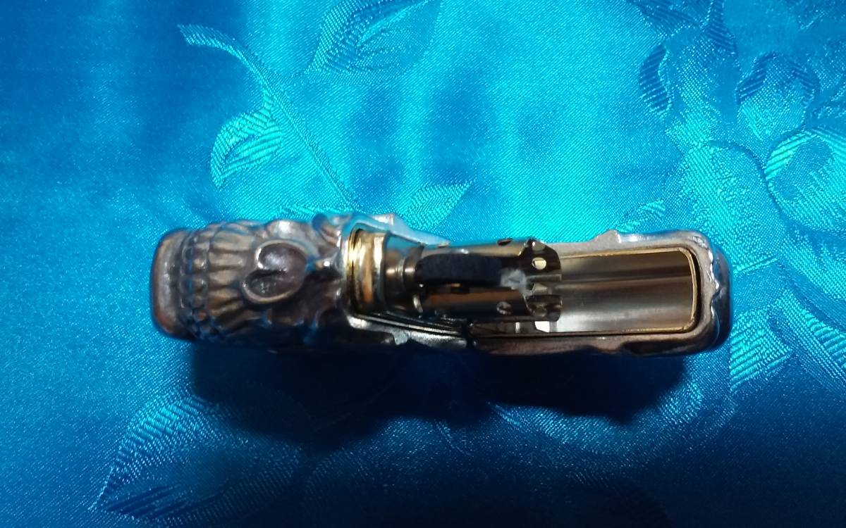 ZIPPO/シルバースカルモデル？_6