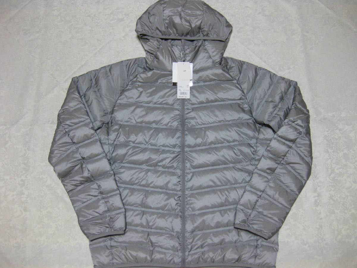 ユニクロ　ウルトラライトダウンシームレスパーカ　グレー　ＸＬ　シームレスパーカー