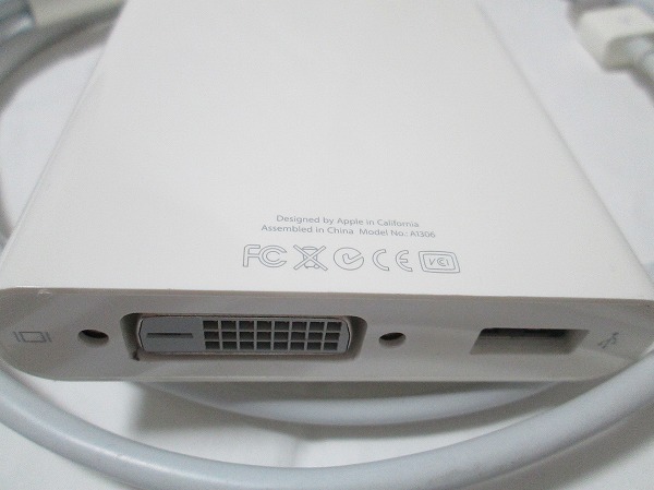 動作商品 Apple モニター23インチと90wアダプターとまMINI port Cinema