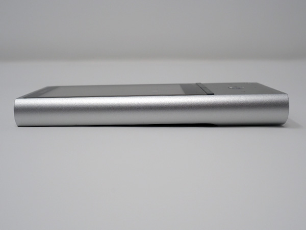 ■ソニー SONY ウォークマン ZXシリーズ 128GB NW-ZX100 シルバー 美品 ハイレゾ フィルム・シリコンケース・純正レザーケース付き_5