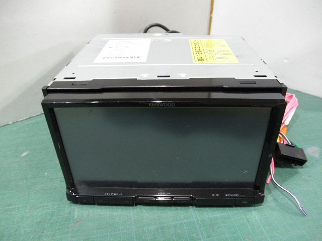 KENWOOD メモリーナビ MDV-737DT フルセグ/Bluetooth/USB/DVD/CD/FM/AM 