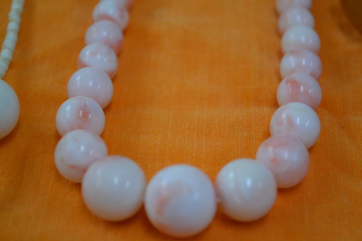 1円～ 珊瑚 帯留め 象牙 メノウ ネックレス まとめ ☆アクセサリー 24）アクセサリー　まとめて　ベッコウ・象牙・サンゴ・琥珀　計６ケ