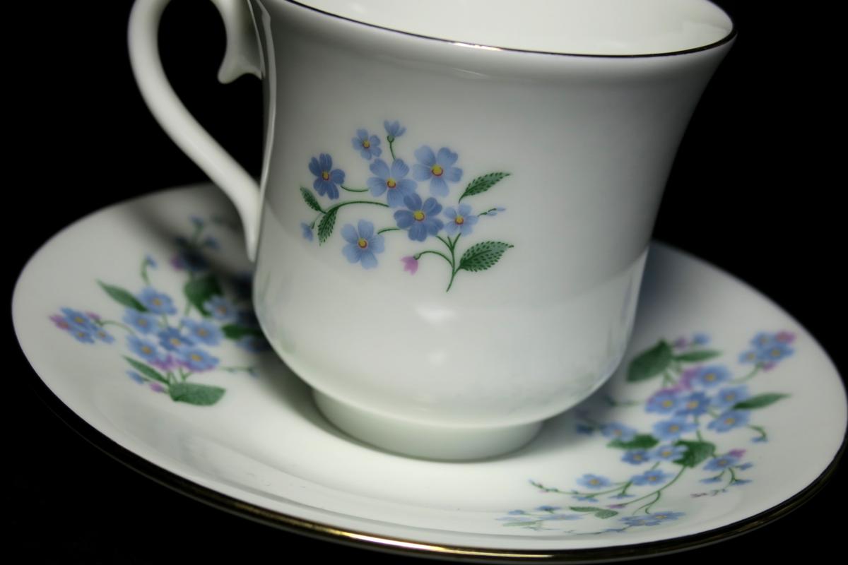 ■クィーンアン／ＥＮＧＬＡＮＤ　　カップ＆ソーサー６客セット