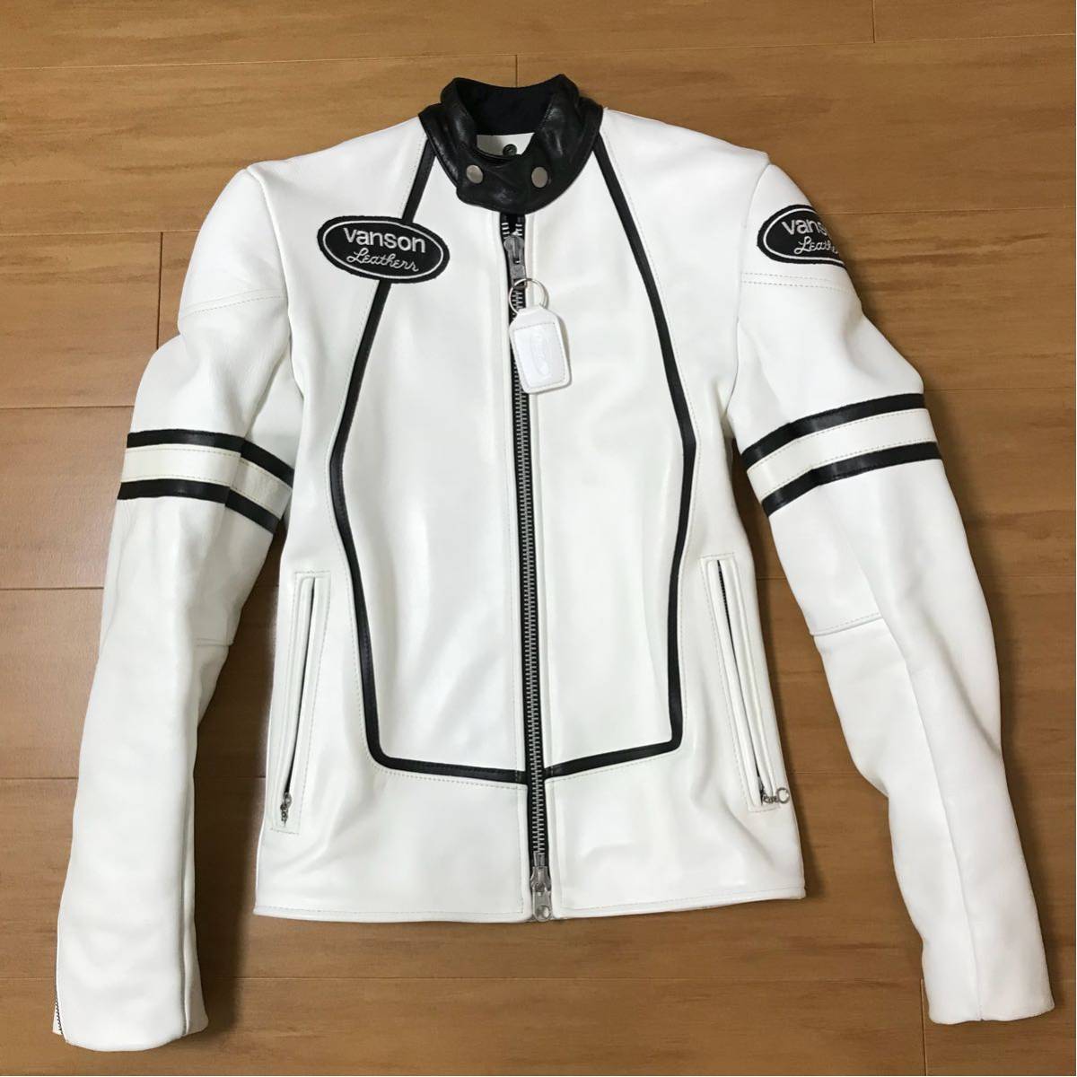 1*2様 Vanson バンソンシングルライダースサイズ32 VANSON バンソン RJV シングル ライダース 2way zipper 白 32 別注品