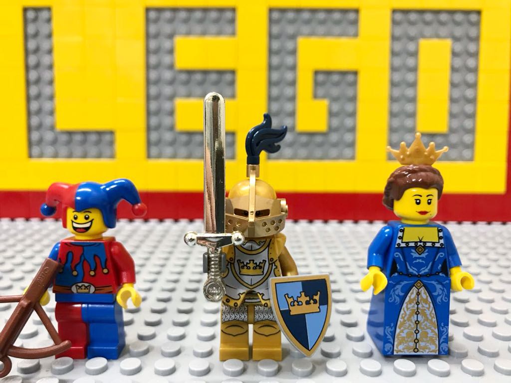 【大人気，最新作】 キャッスル レゴ ミニフィグ 黄金騎士 お姫様 ピエロ LEGO 人形 鎧兜 兵士 クラウンナイト 7079 黄金騎士の塔(お城シリーズ)｜売買されたオークション情報、yahooの商品情報をアーカイブ公開 - お城シリーズ