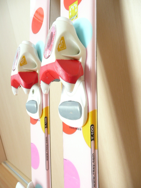 roxy　ピンクの可愛いスキー板（１００）