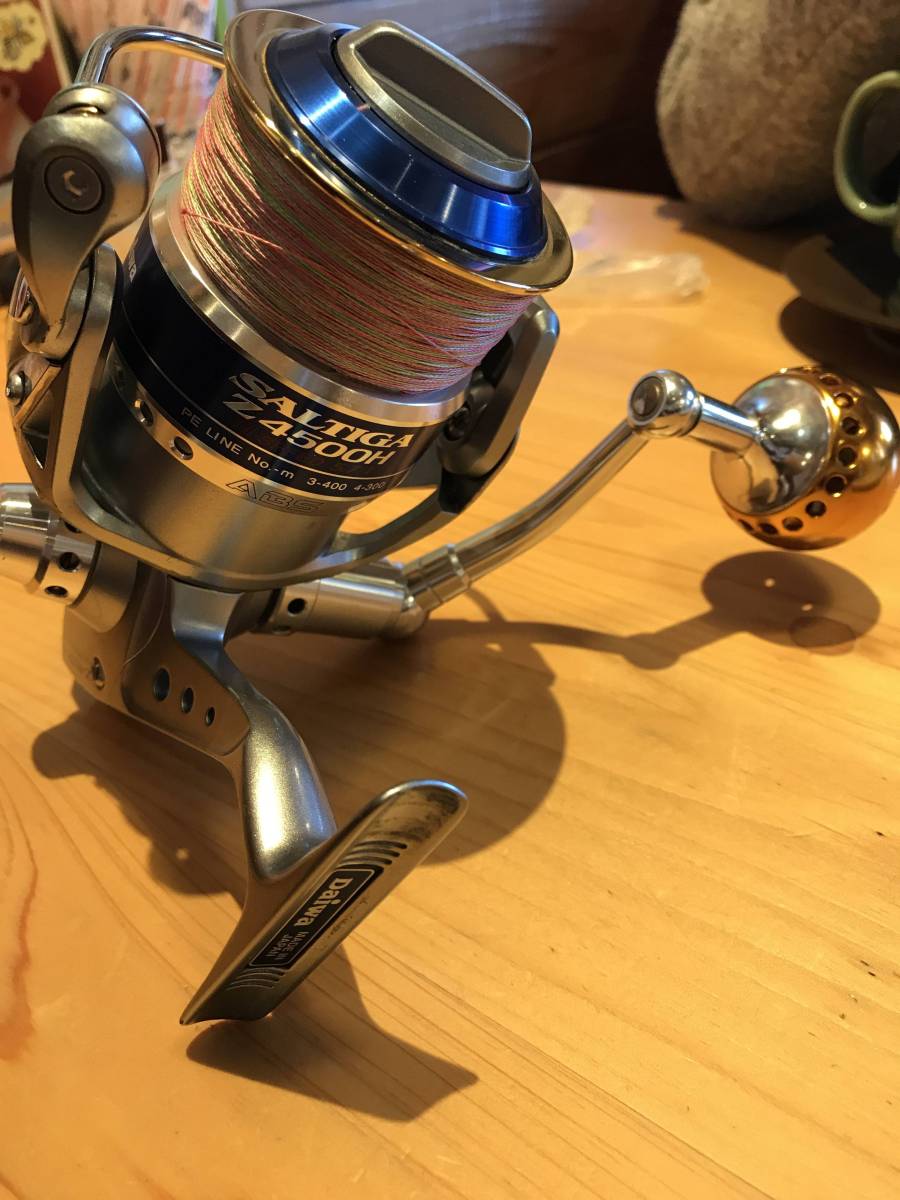Daiwa ソルティガ Z4500H 5.7:1 美品 売り切ります