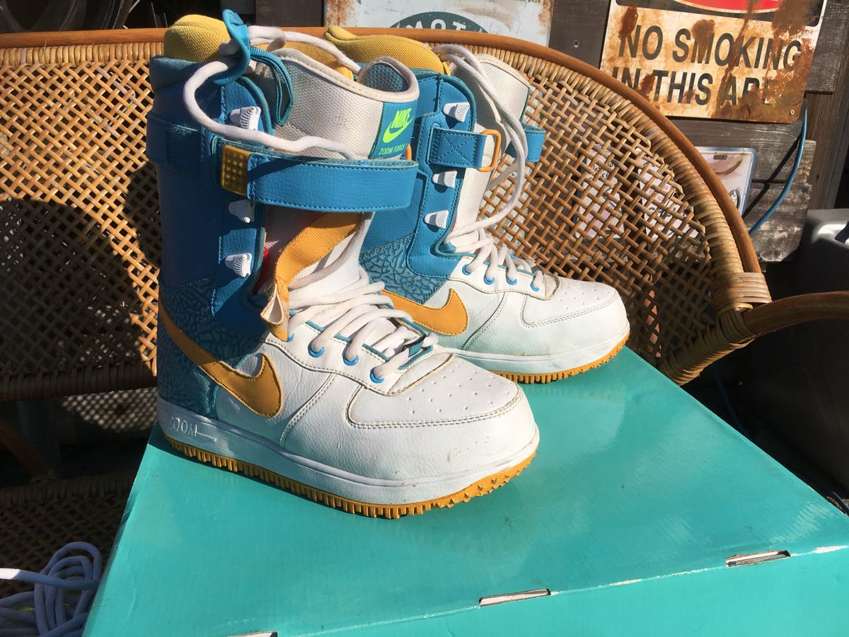 ナイキ スノーボード ブーツ エアフォース 26.5