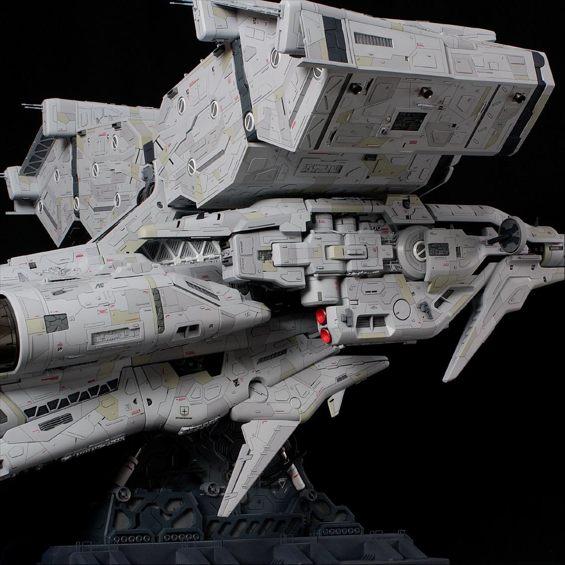 HGUC 1/144 RX-78GP03 ガンダムGP03 デンドロビウム 塗装済み完成品