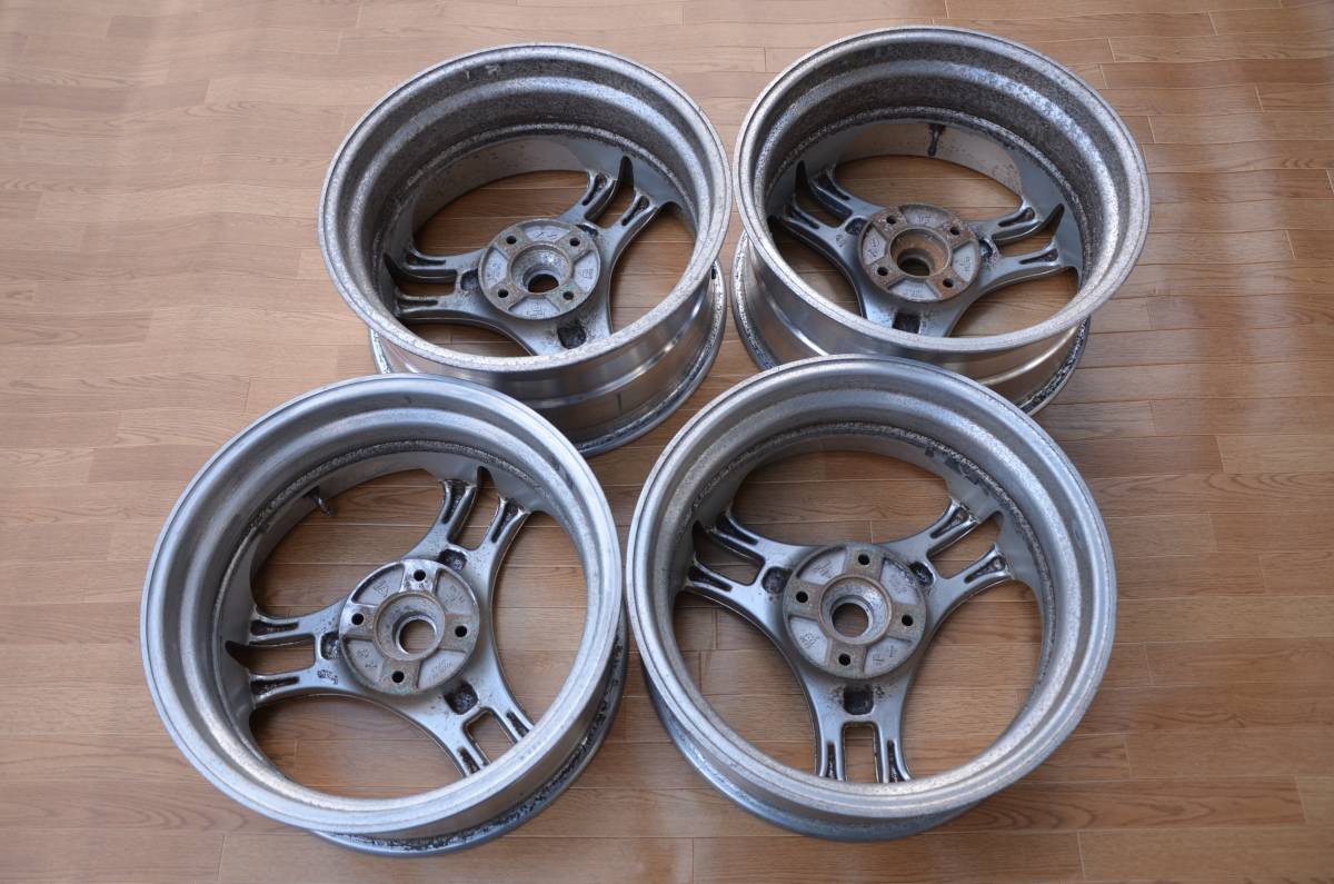スーパーアドバン YOKOHAMA Super ADVAN Racing SA3R PCD114.3-4穴 17