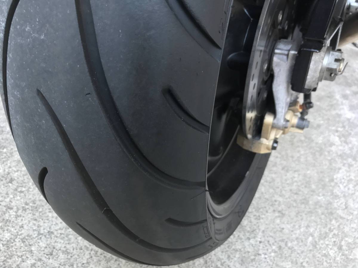 GSX1300R 隼 ブラックフレーム 人気のカナダ ハヤブサ_5