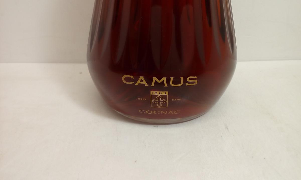 カラフェ カミュ バカラ CAMUS ブランデー 700ml コニャック 未開栓