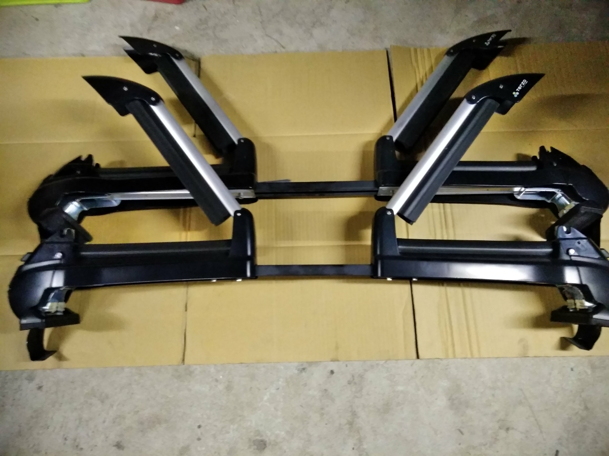 スズキハスラー TERZO スノーボードキャリア 1シーズン使用 鍵 スズキハスラー TERZO スノーボードキャリア 1シーズン使用 鍵