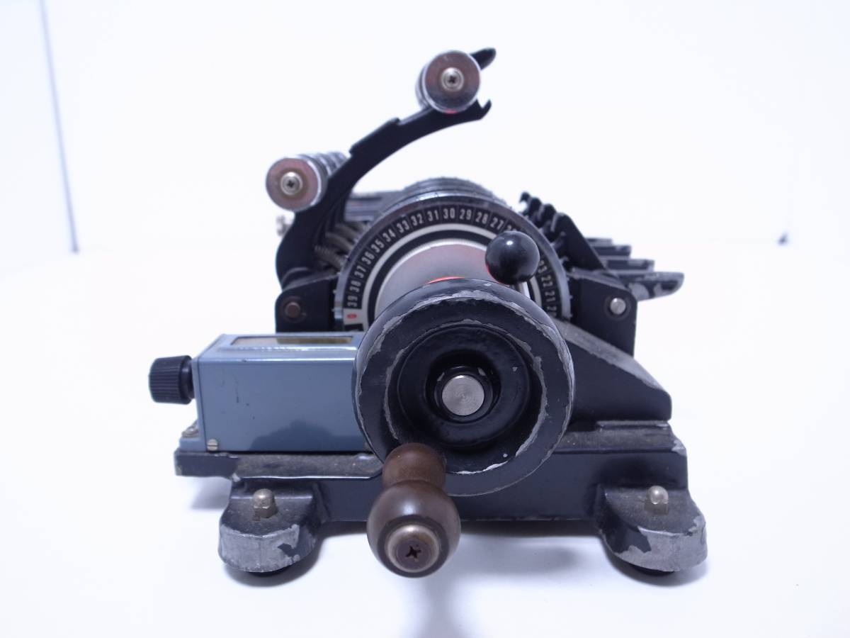 16mm Film フィルム Shooting 16ミリフィルム編集機材 SHINKO ｜ カビ