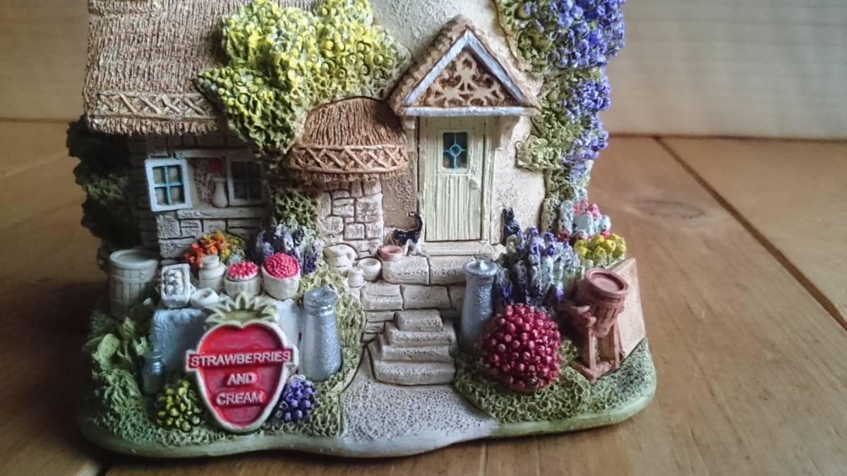 Top Gold Lane Lilliput LILLIPUT 2002⁄2003 DEEDS LANE & BOX
