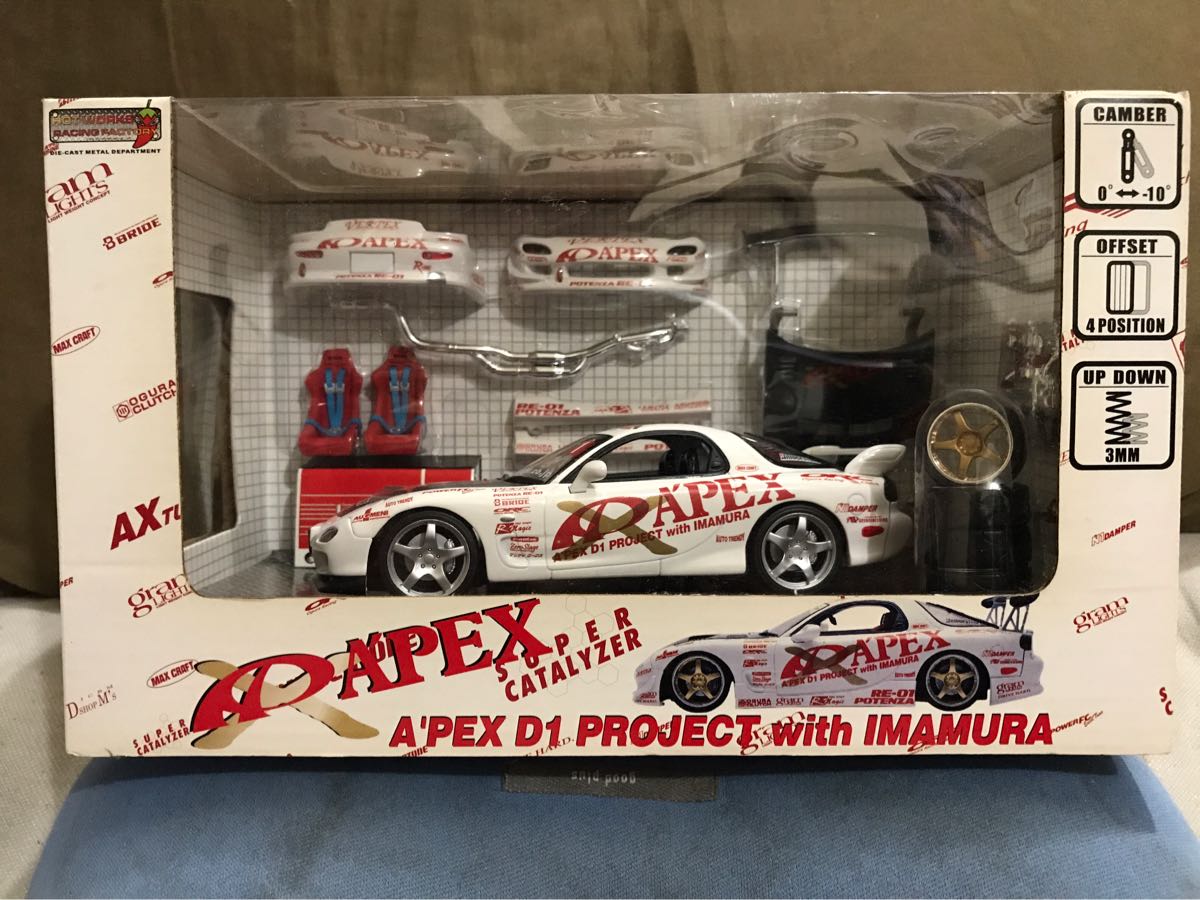 ホットワークス 1⁄24 RX-7 FD3S 1⁄24 APEX D1 AUTO PRO SHOP ミニカー