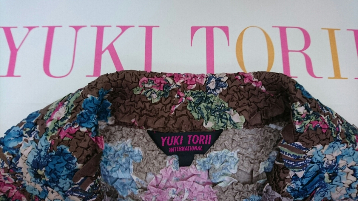 極美品！ 短時間3回着用 ☆YUKI TORII☆ ユキトリイ 春物ジープリーツ