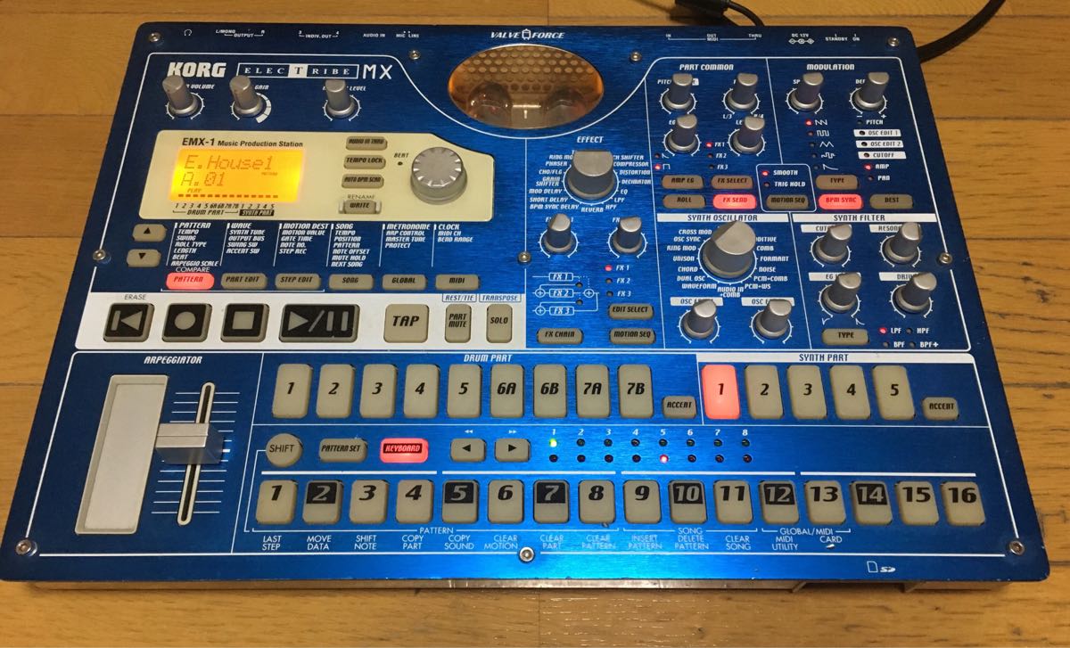 Steda Electronics SR-909 (Roland TR-909 clone)