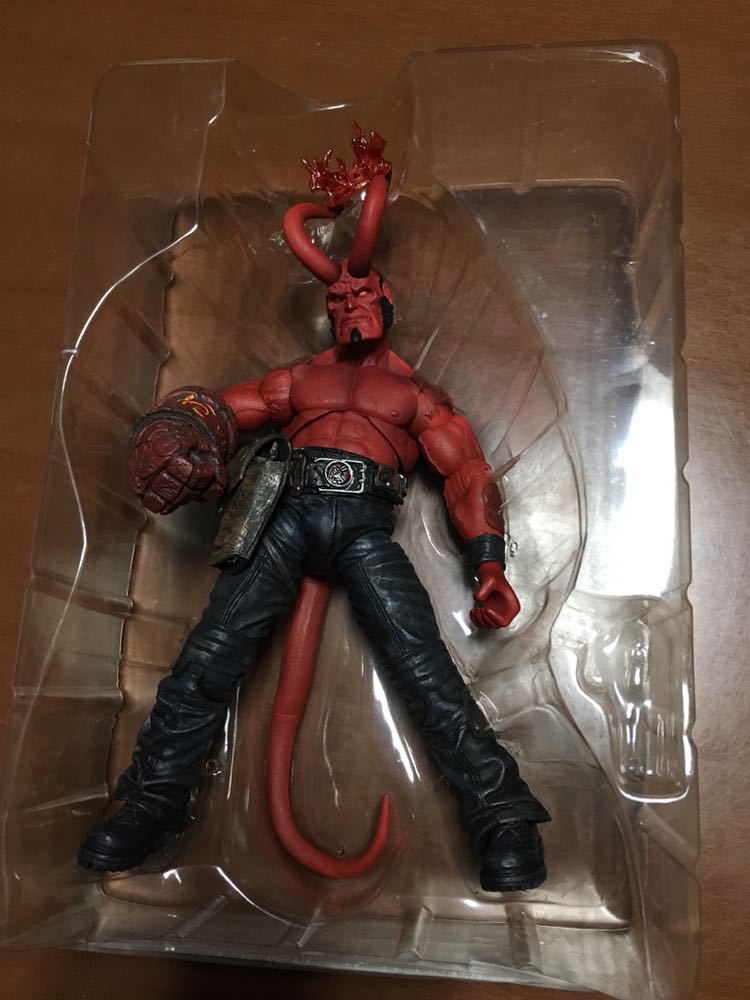 MEZCO メズコ ヘルボーイ アヌンウンラーマ