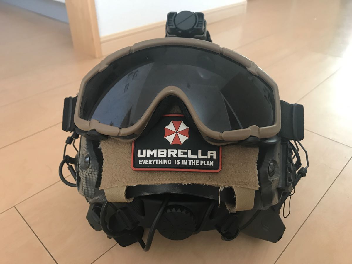 サバゲー FMA Ops Coreタイプ Fast ヘルメット & Z-TACTICAL comtac