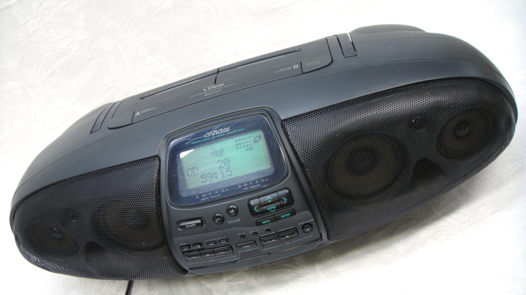 ビクター cd/md ラジカセ 完動品 Victor CD MDラジカセ Clavia RC-A2